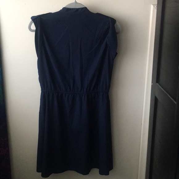 Perfect Spring/Summer short dress - Picture 2 of 5